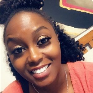 Meet your Posher, Misty